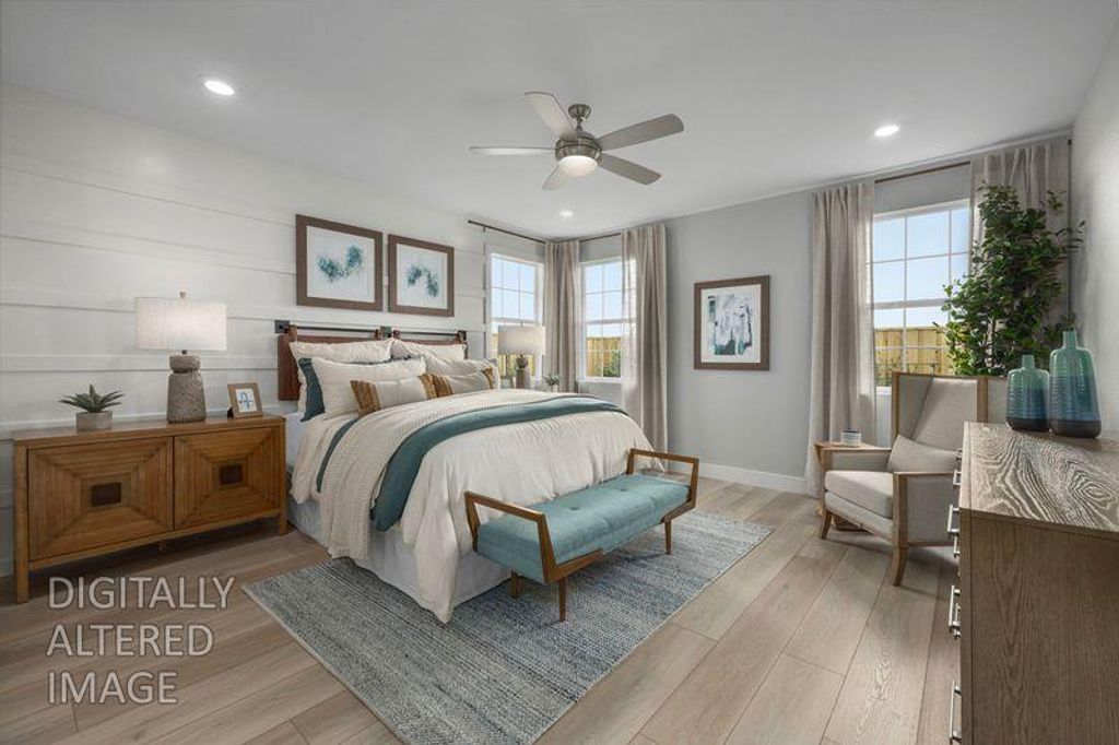 Photo of 10327 Dal Court, Elk Grove, CA 95757 (MLS # 226035477)