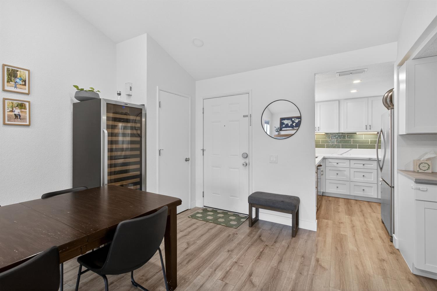 5226 Hemlock Street 5