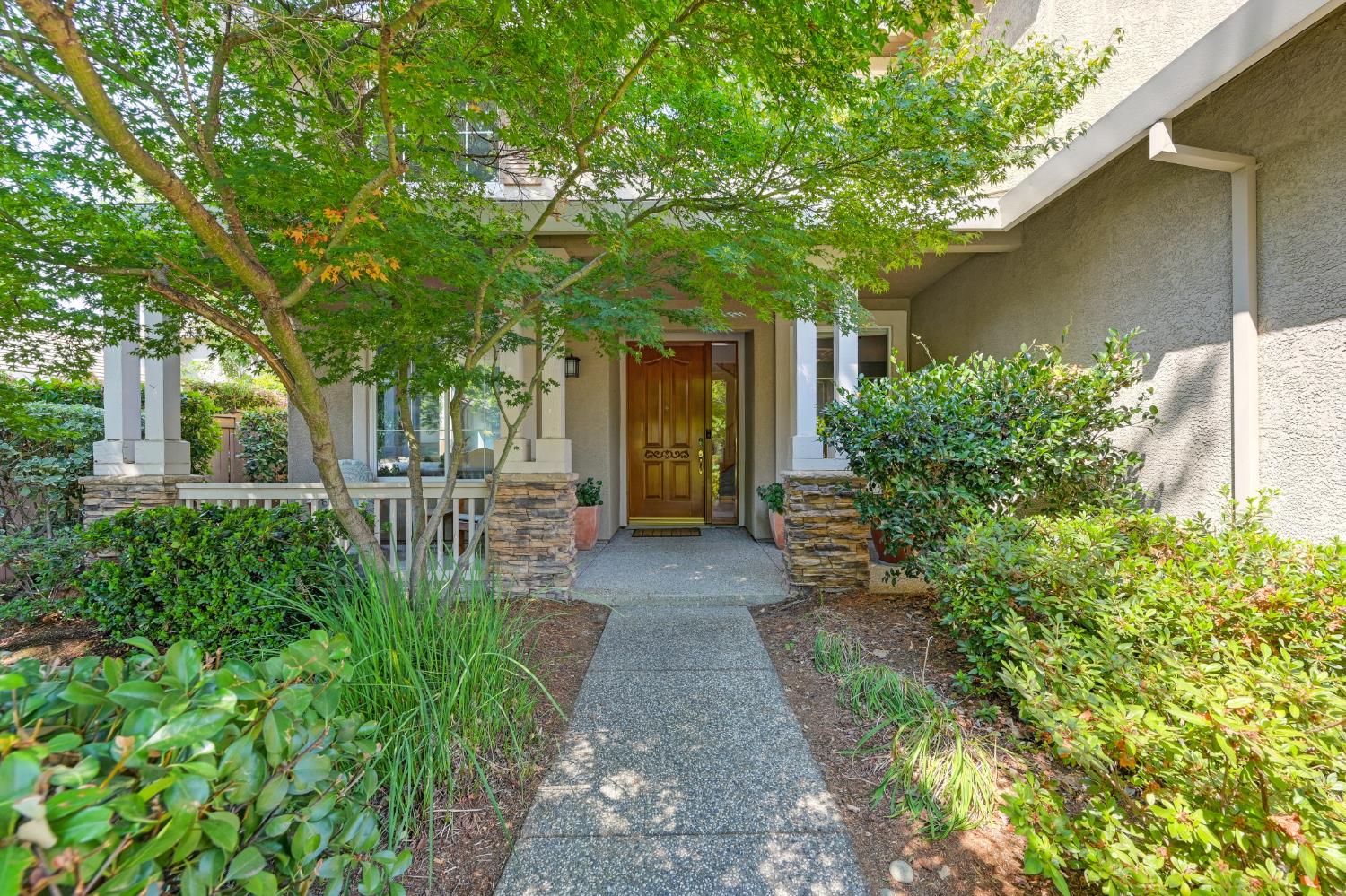 1113 Kingfisher Circle