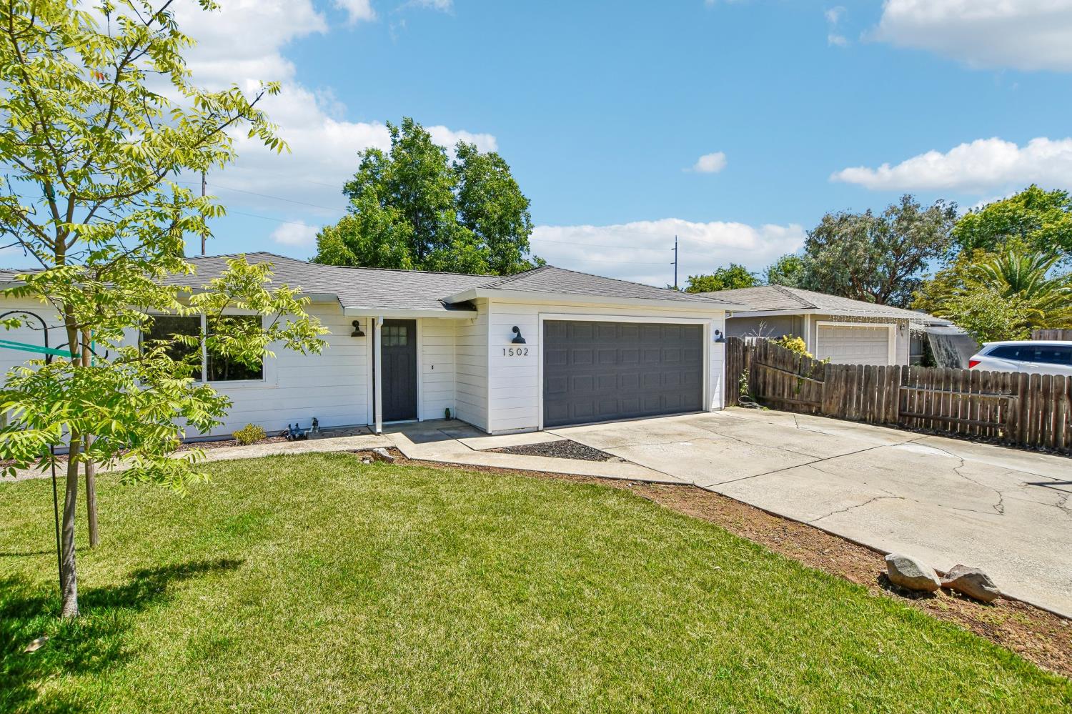 1502 Hazel Court
