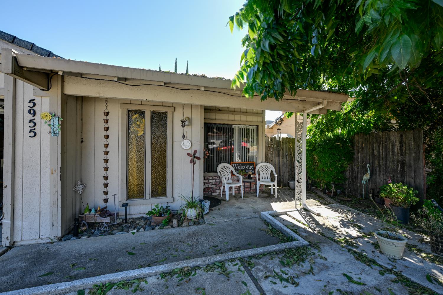 5953 Moss Creek Circle
