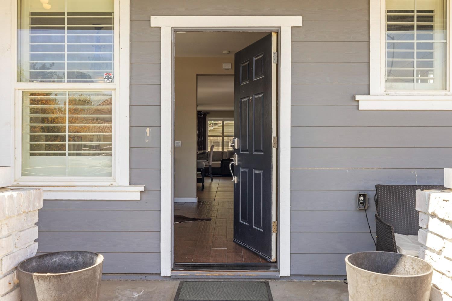 5323 St Elmo Court