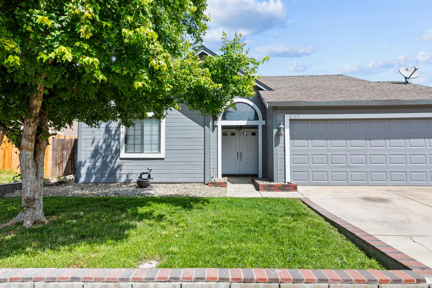 8549 Yellowtail Way