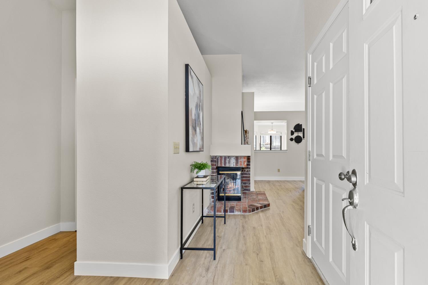 8549 Yellowtail Way