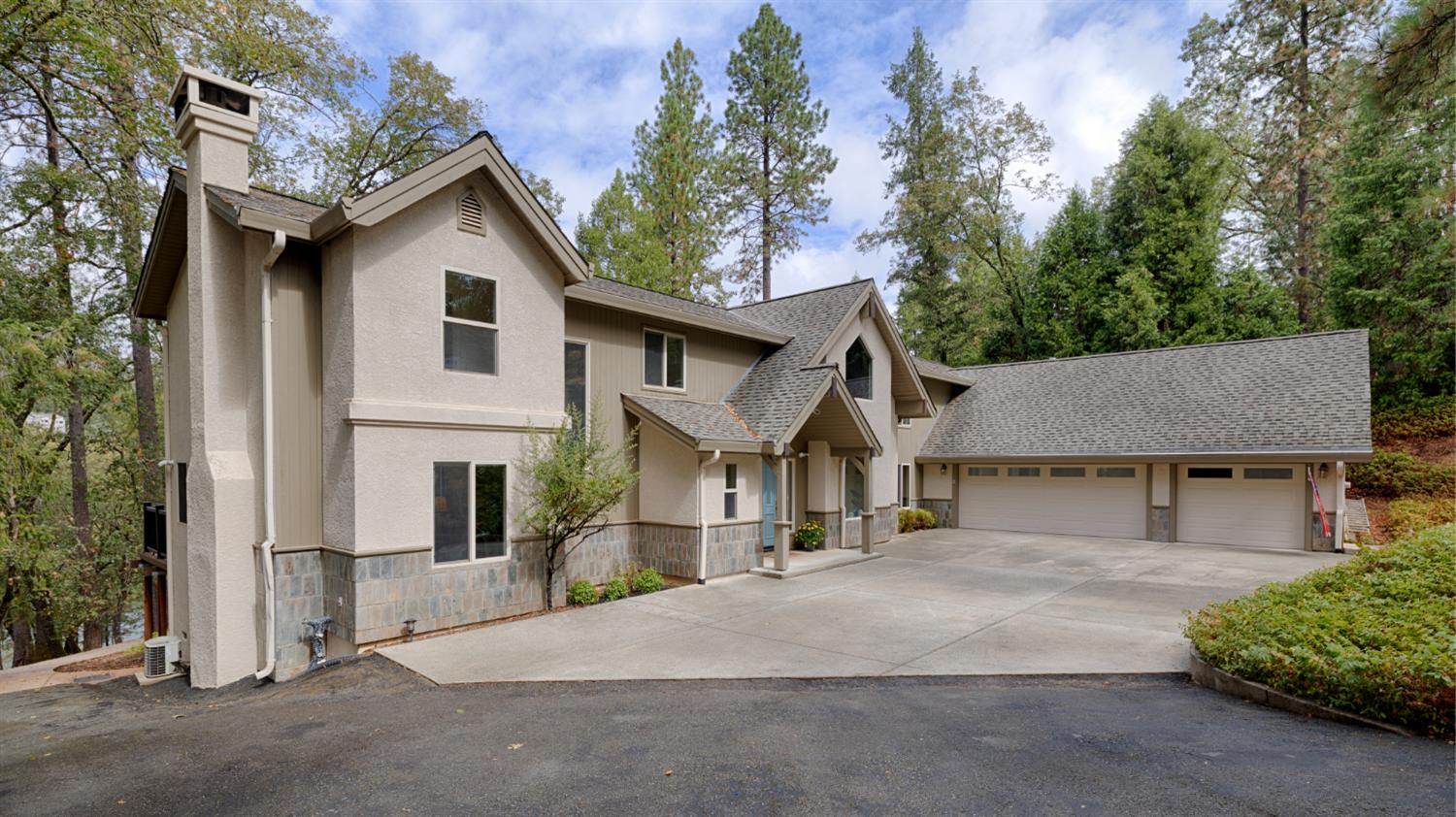 2820 Volley Circle