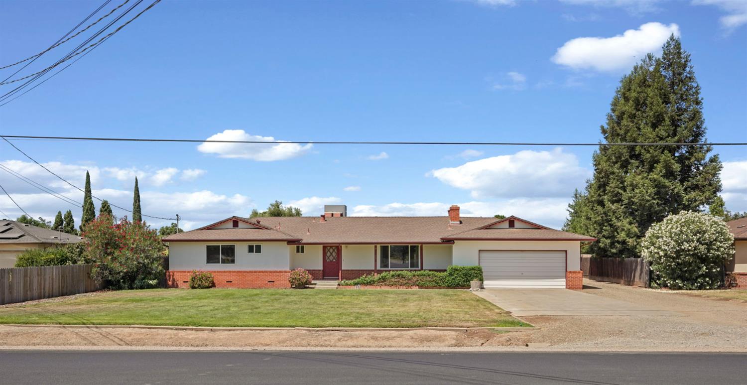 7493 E Highway 26