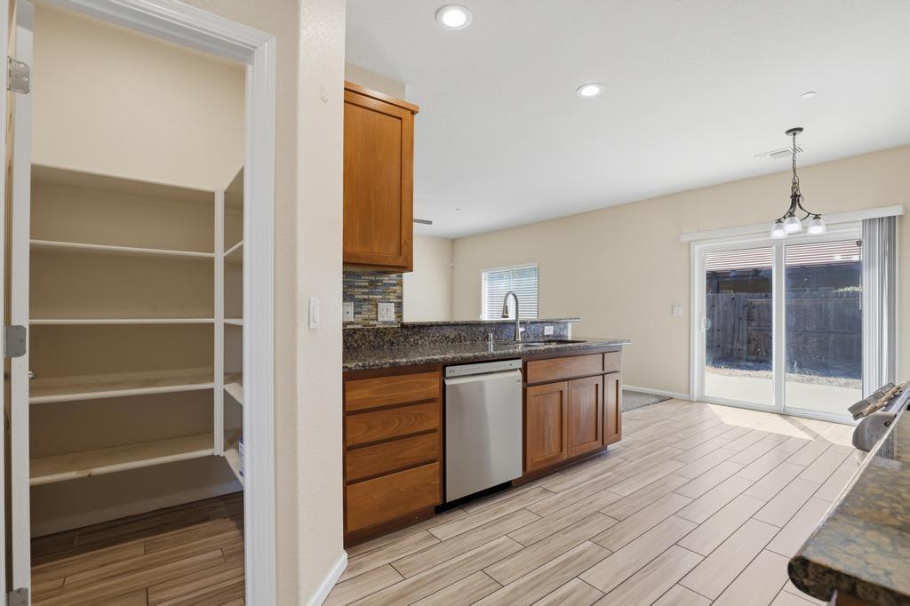 5674 Meadow Brook Way