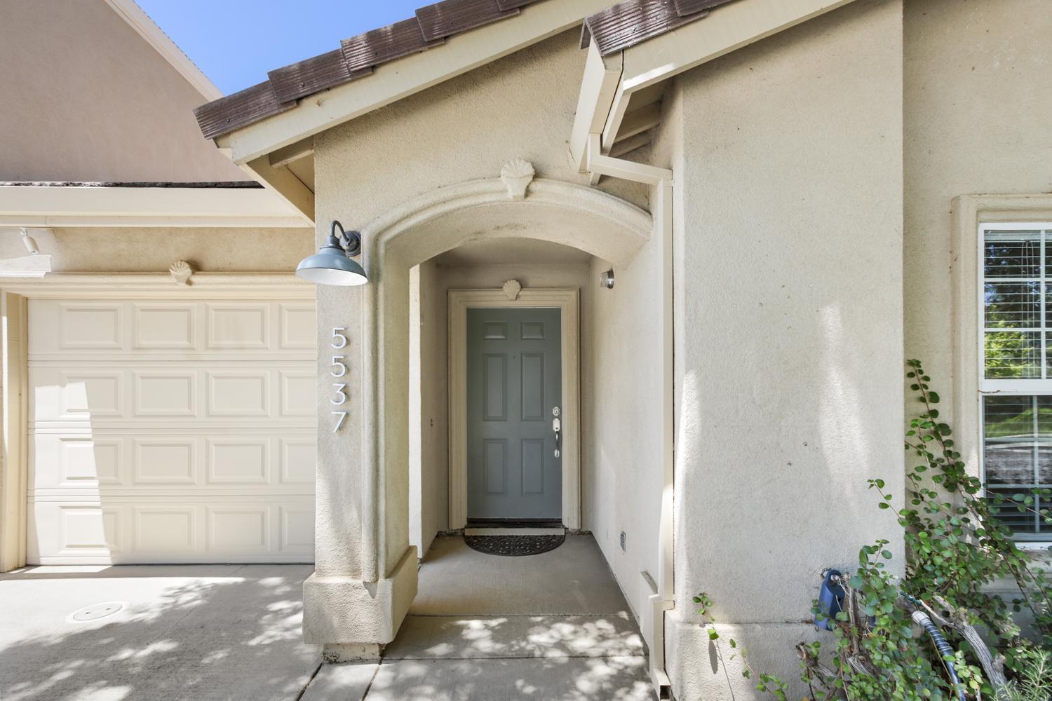 5537 Marden Street