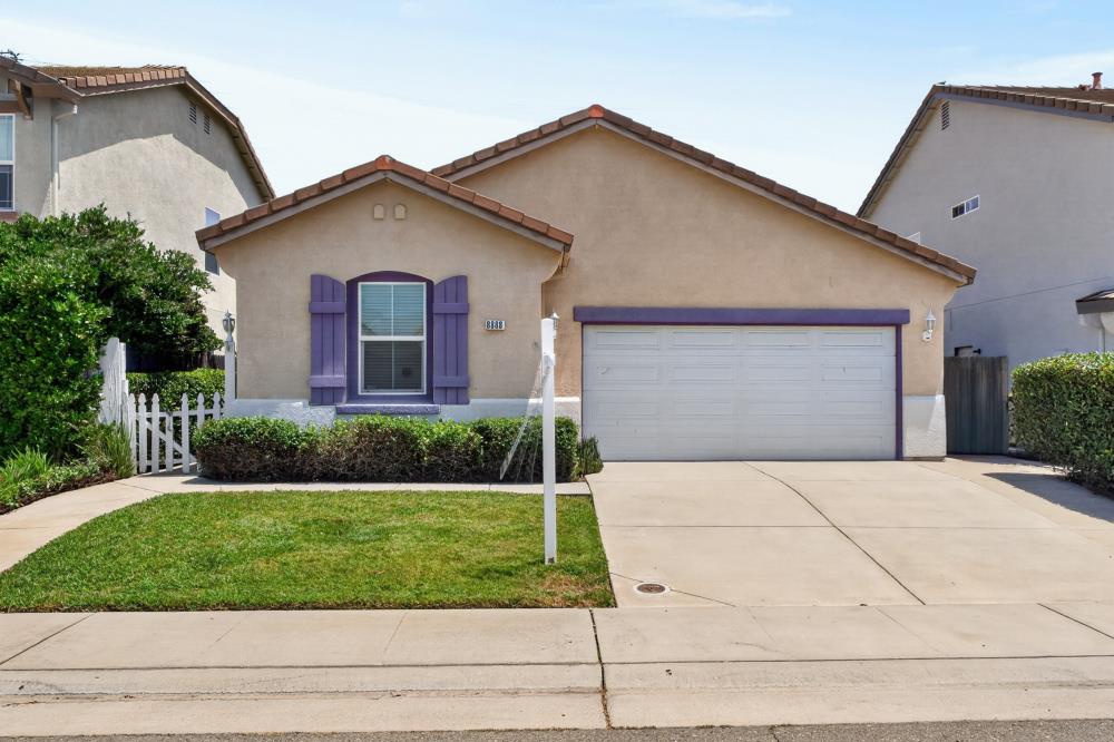 8888 Billfish Way