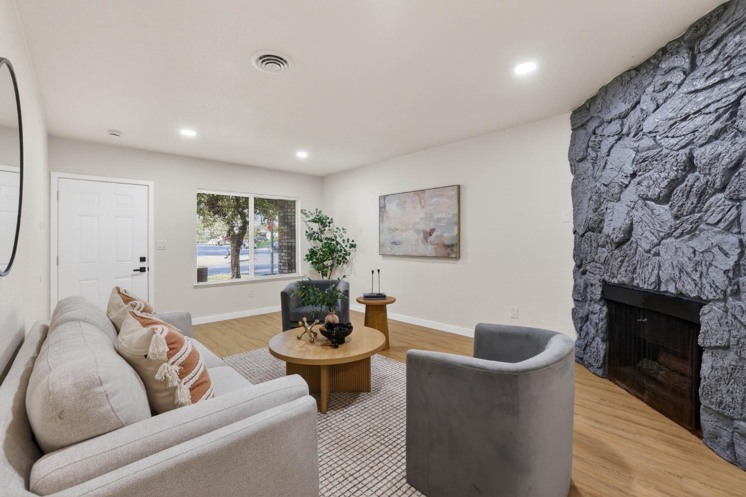 7712 San Simeon Drive