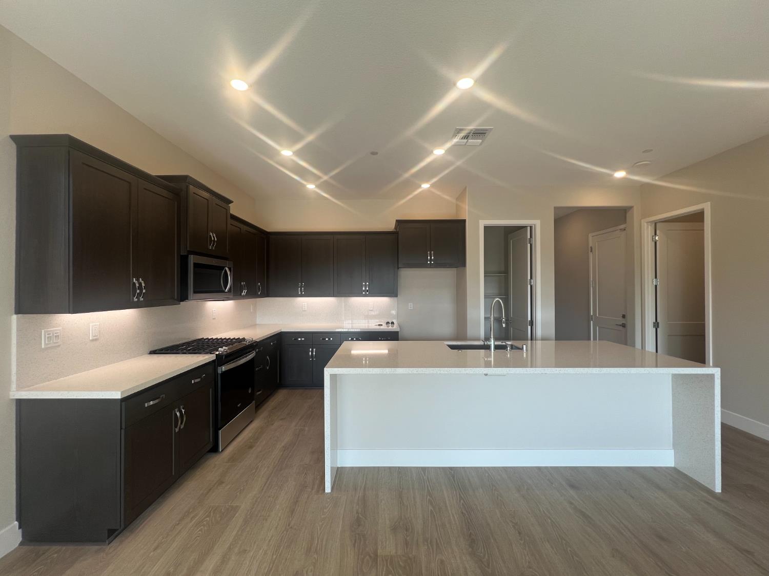 9013 Elliott Springs Drive