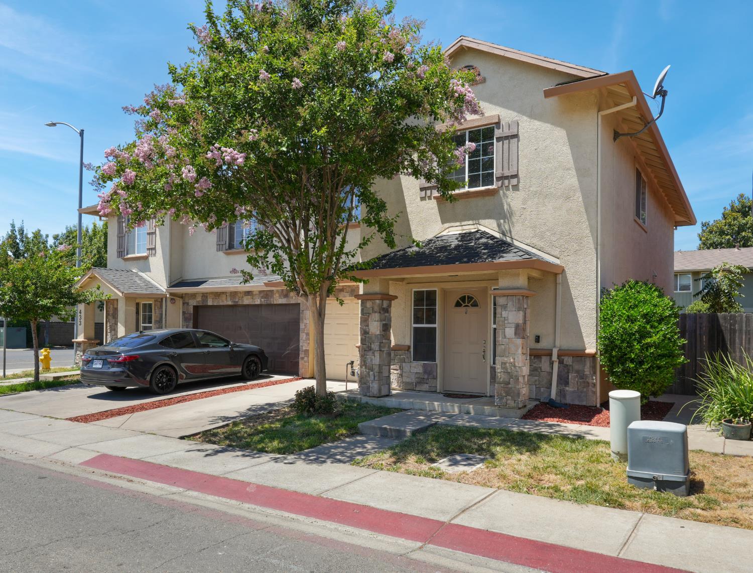 427 Hetherington Circle