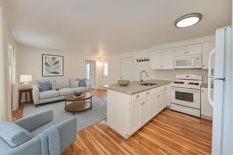 1027 Olive Drive 14 Davis CA 95616