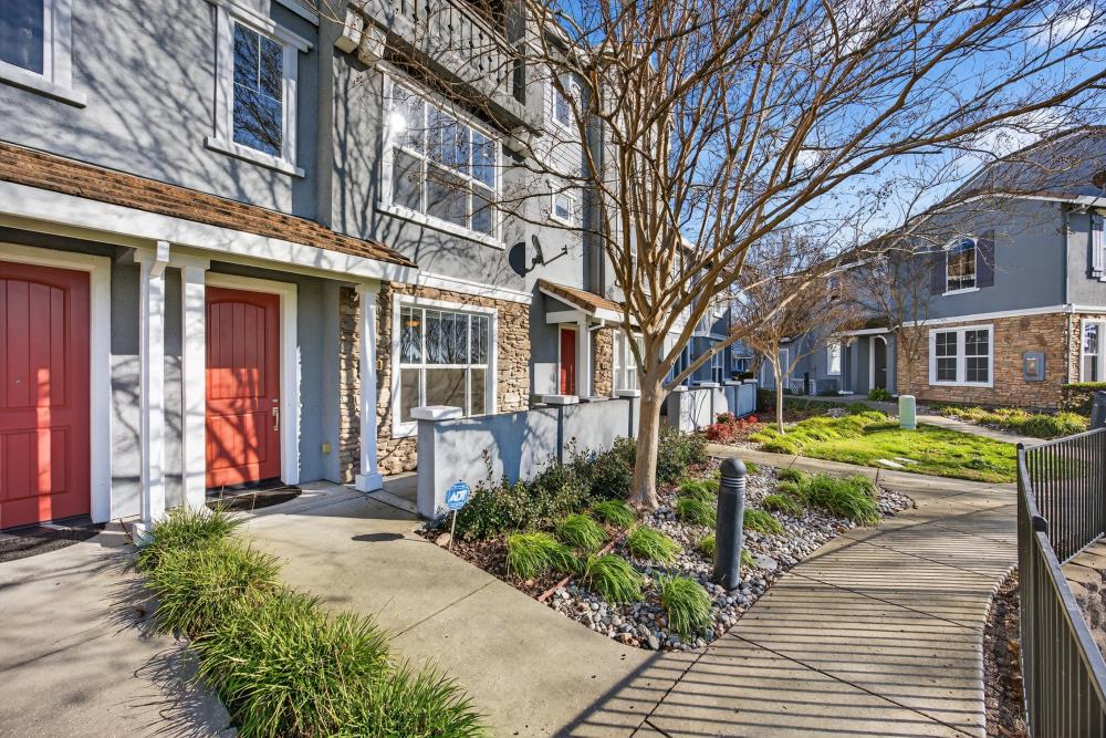 6238 Lonetree Boulevard