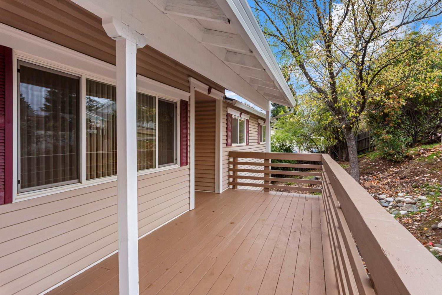 252 Poet Smith Drive