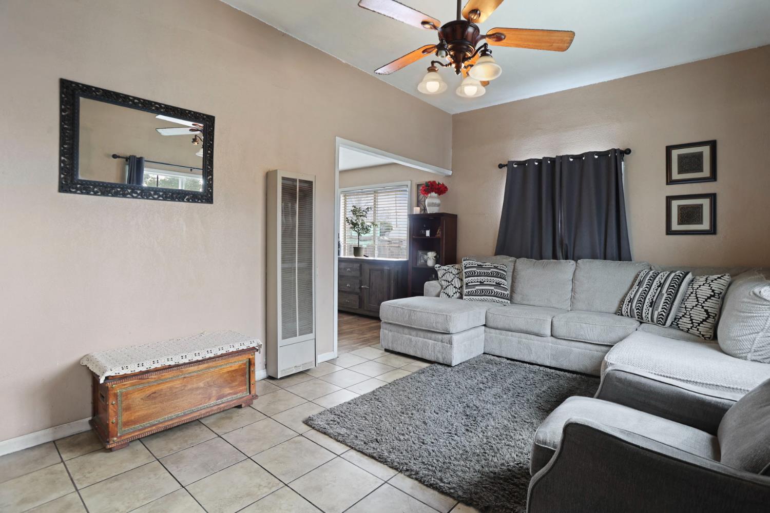 517 S Sacramento Street