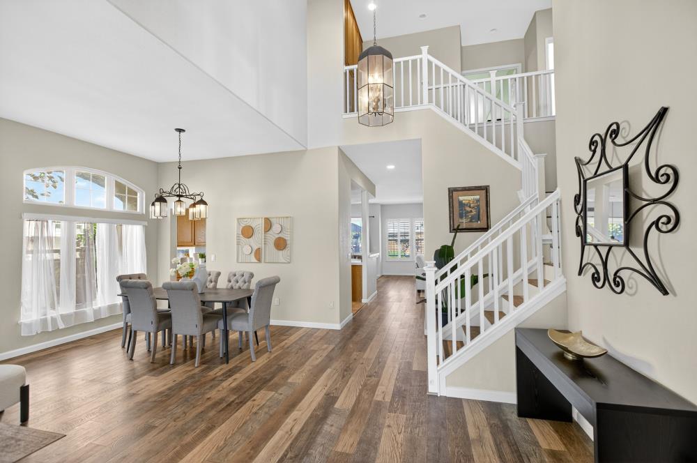 9112 Quail Terrace Way