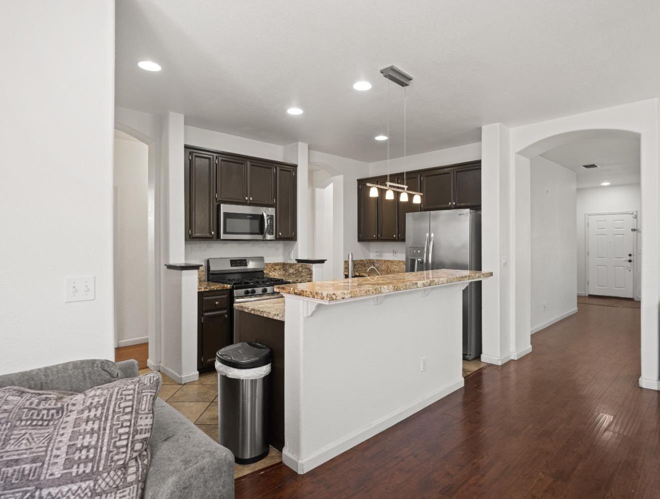 4001 Saintsbury Drive