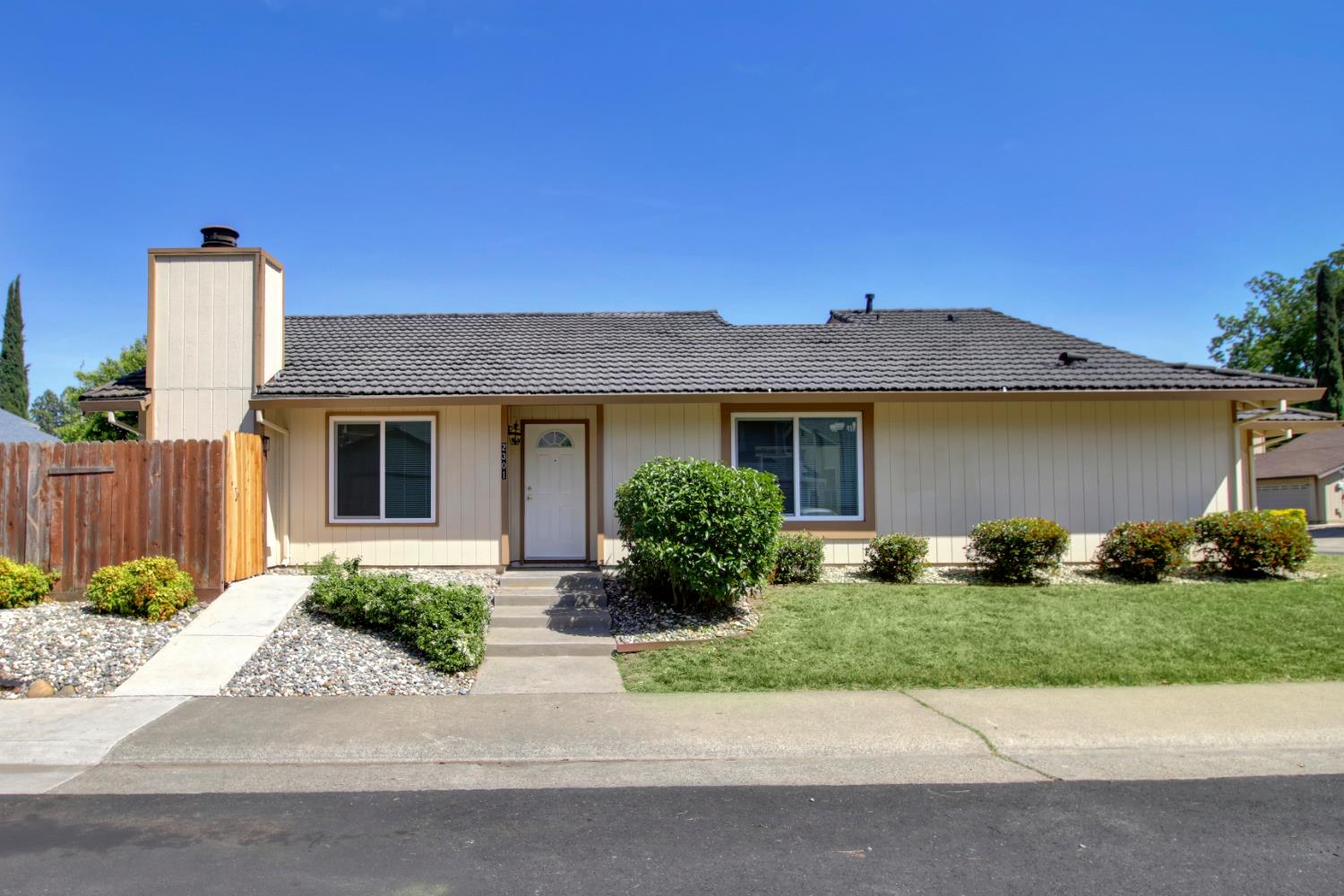 2301 Walnut Grove Way