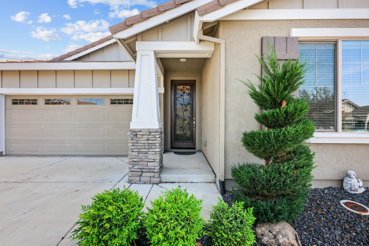 3150 Golden Trail Street