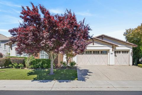 2833 Bickleigh Loop Roseville CA 95747