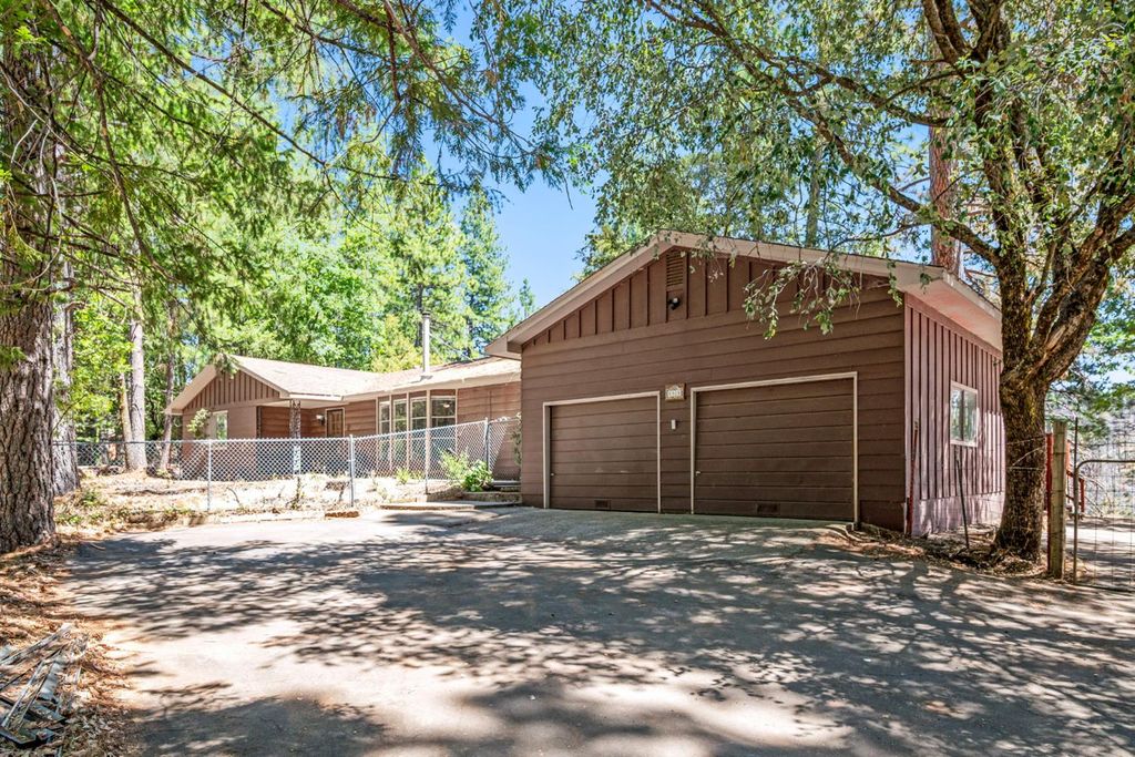 Photo of 5925 Sly Park Road, Placerville, CA 95667 (MLS # 226033926)