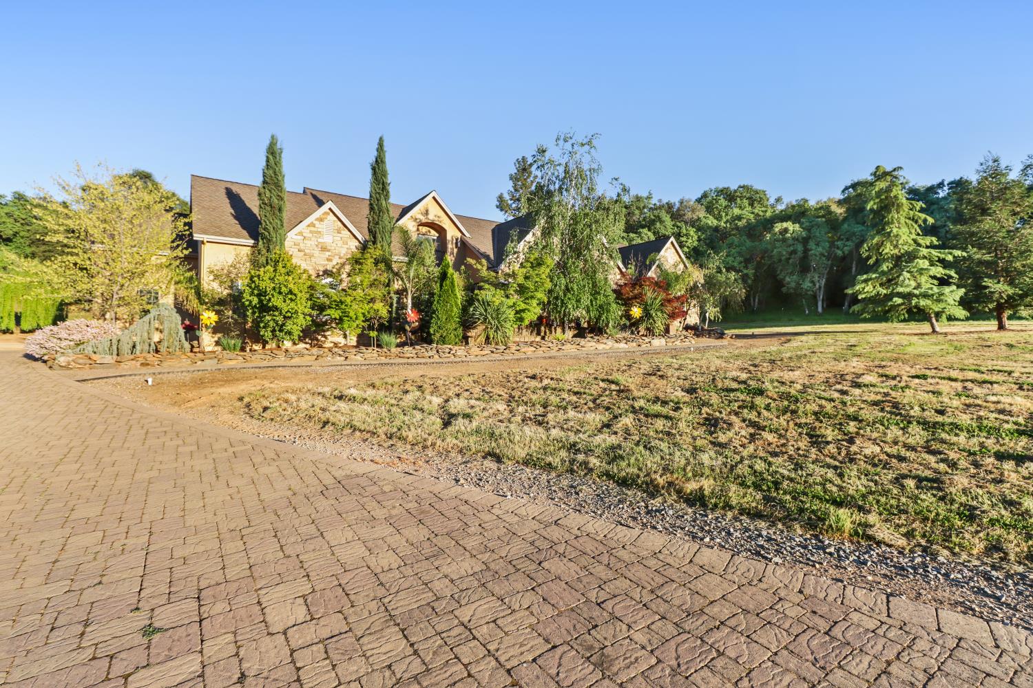 7110 Shinn Ranch Road