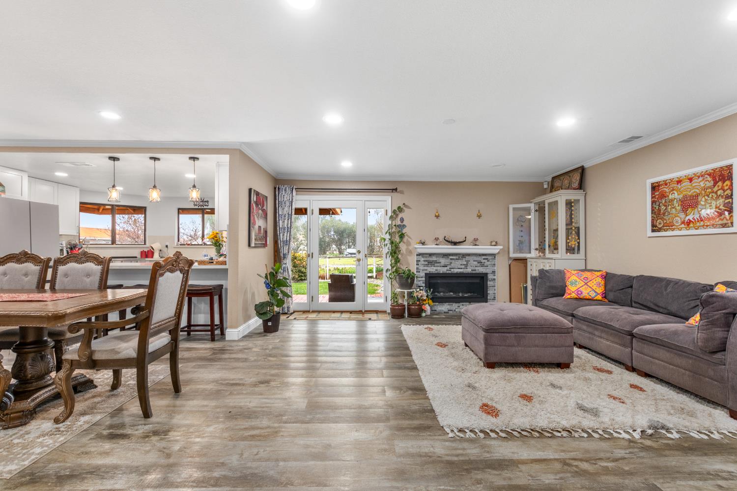 17188 Von Sosten Road