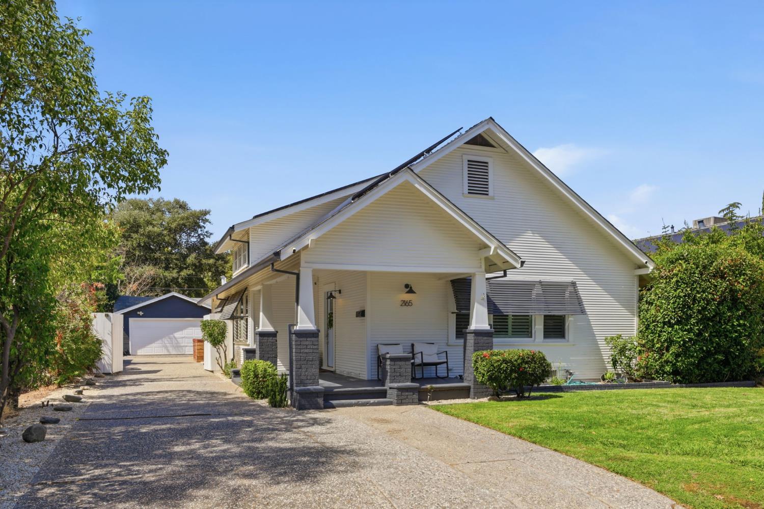 2165 Fairfield Street