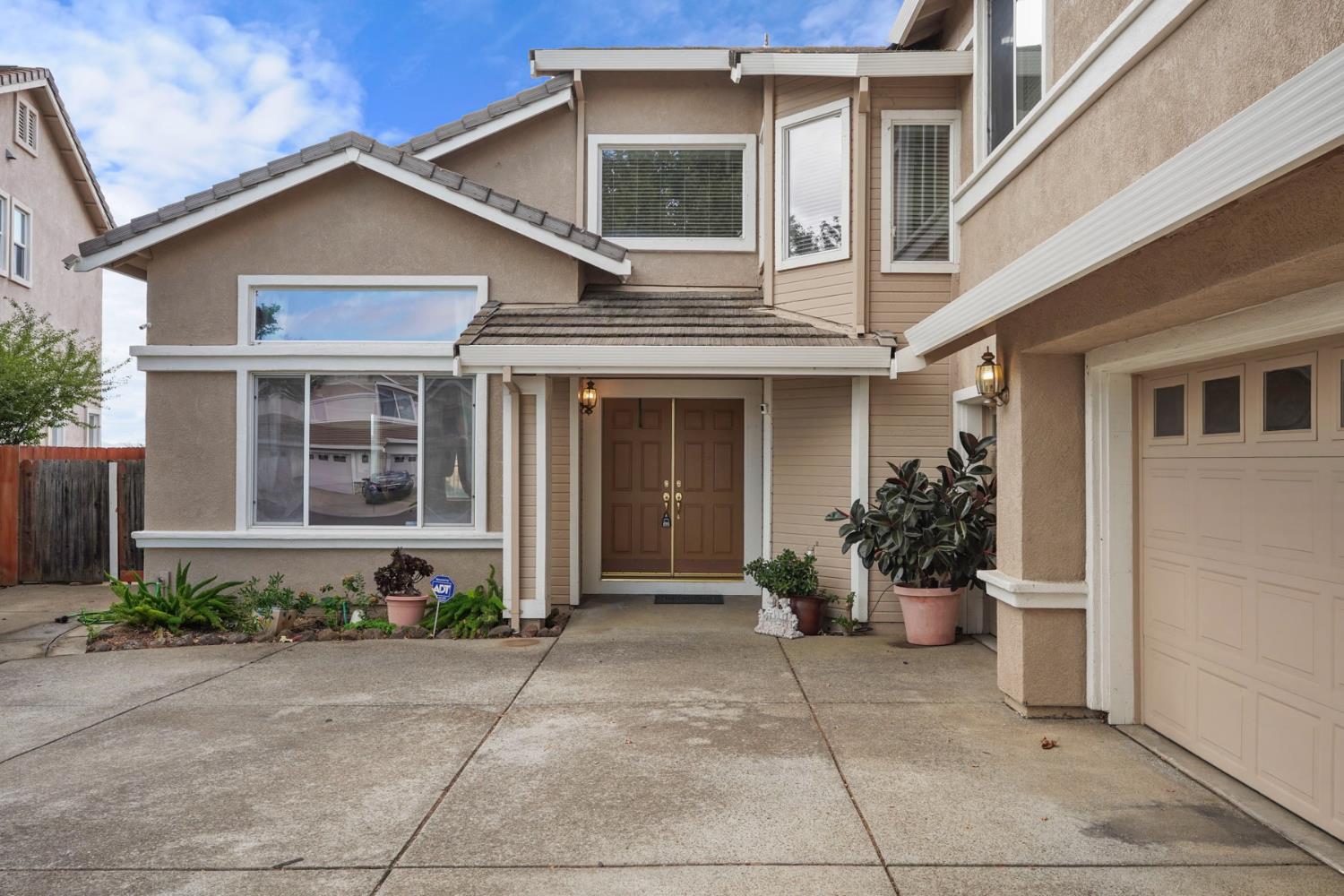 5488 Southwood Court