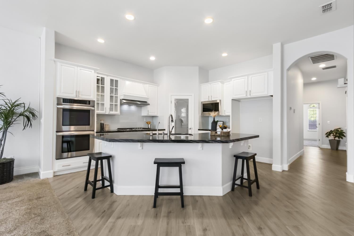 5085 Dodson Lane
