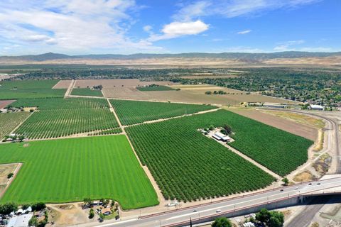 24759 S Chrisman Road Tracy CA 95304