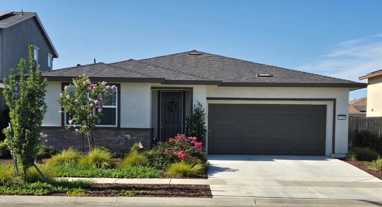 1549 Gelderlander Way