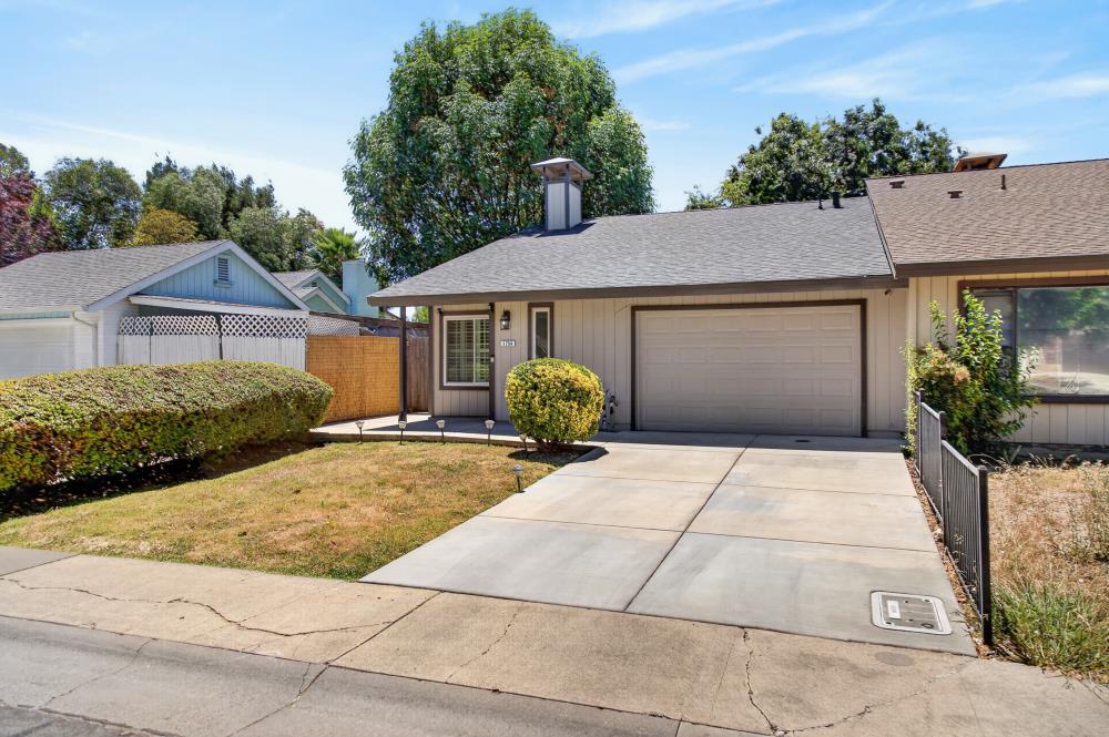 1754 Urbana Way