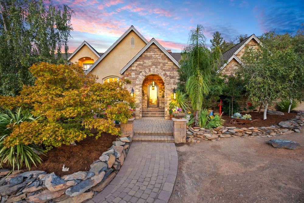 7110 Shinn Ranch Road