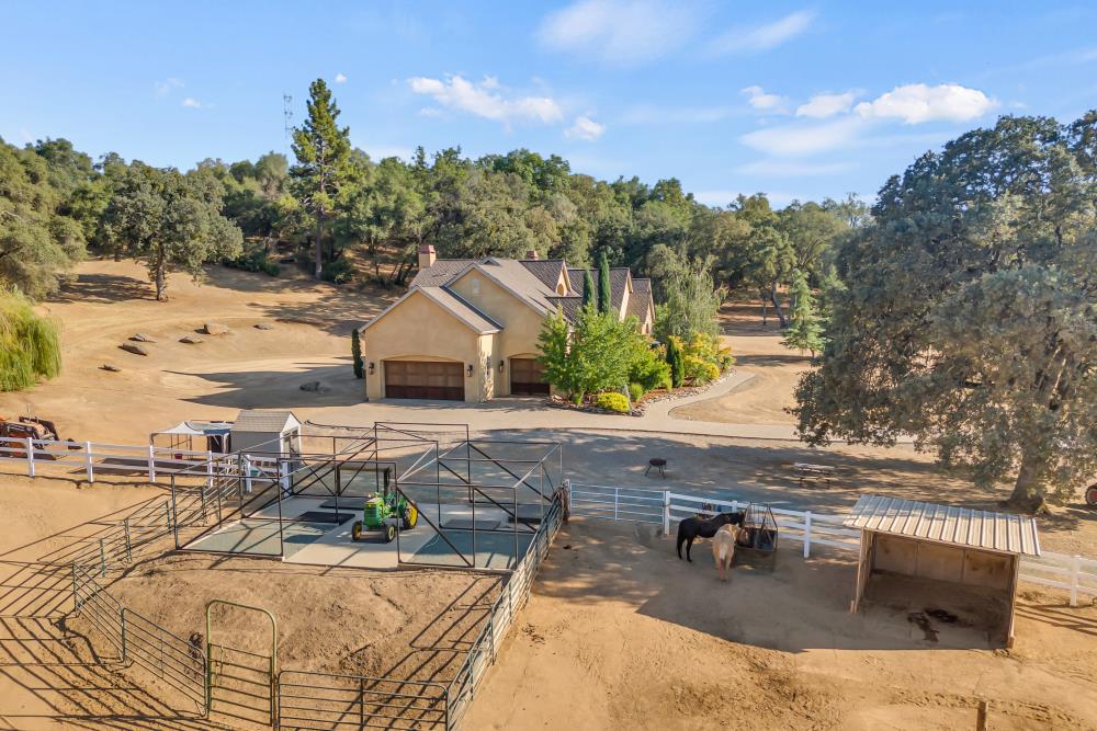 7110 Shinn Ranch Road