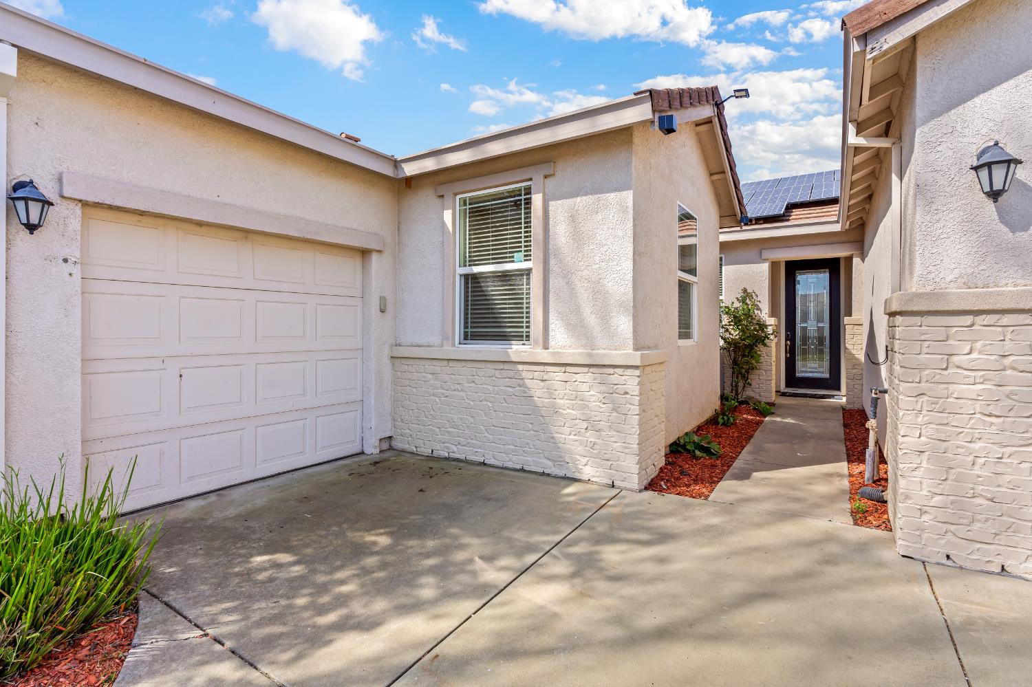 1595 SE Three Rivers Drive