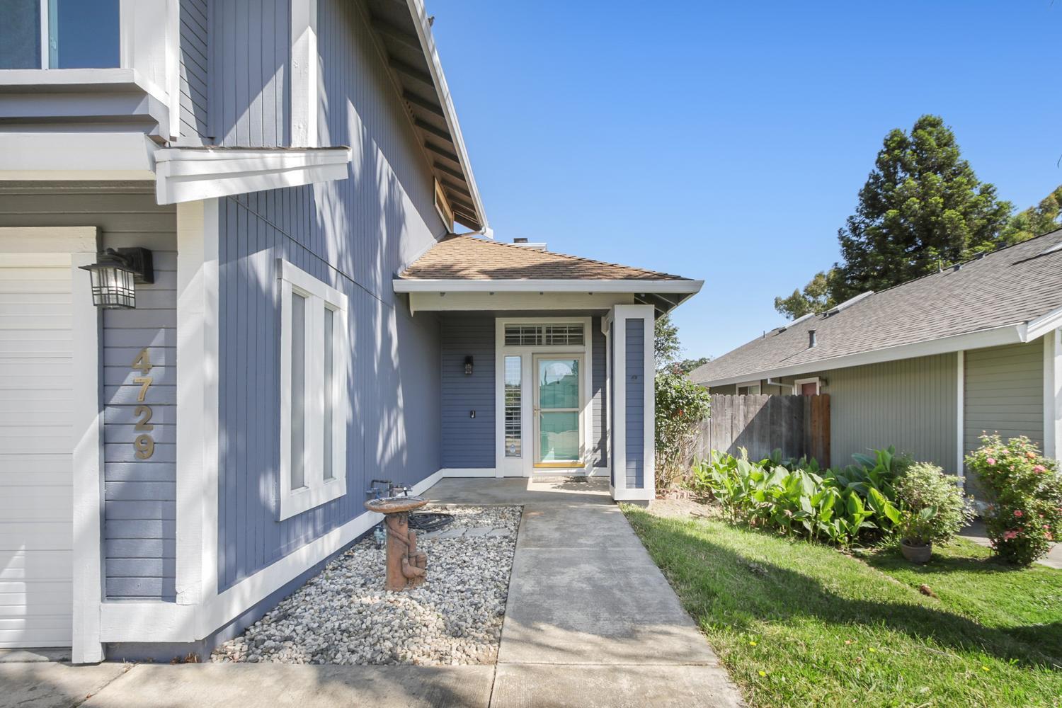 4729 Winter Oak Way