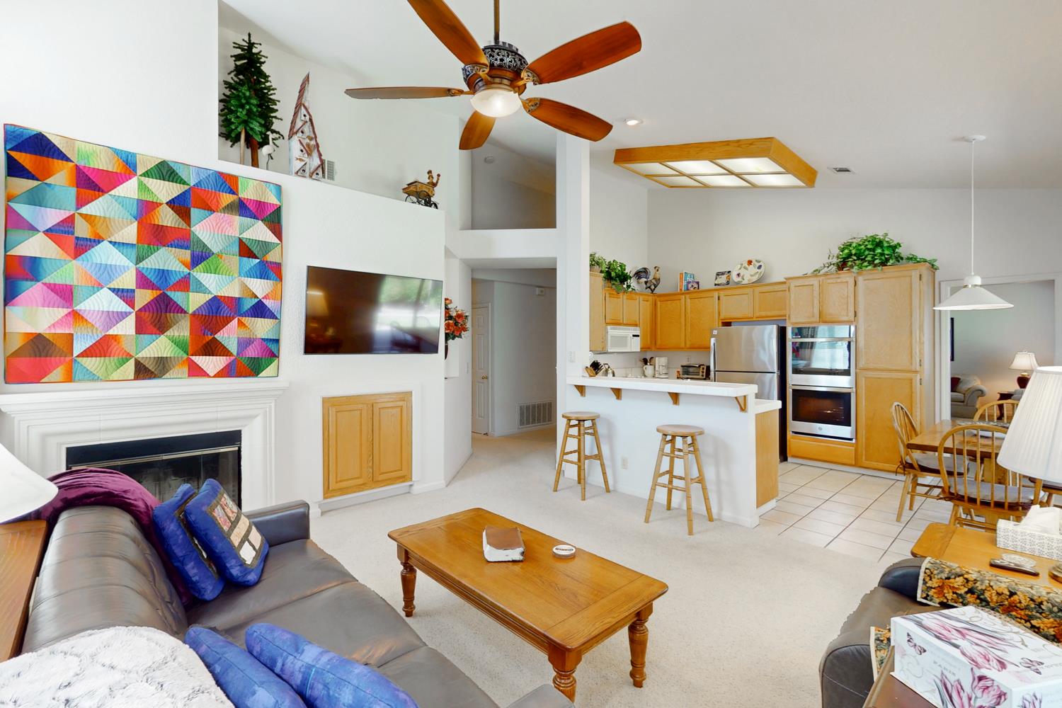 Yuba City, California 95993, United States, 4 Bedrooms Bedrooms, ,3 BathroomsBathrooms,Residential,Active,205435