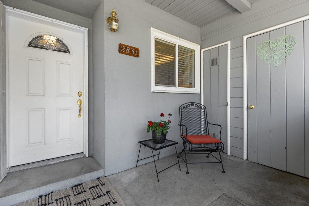 2831 Santa Paula Court