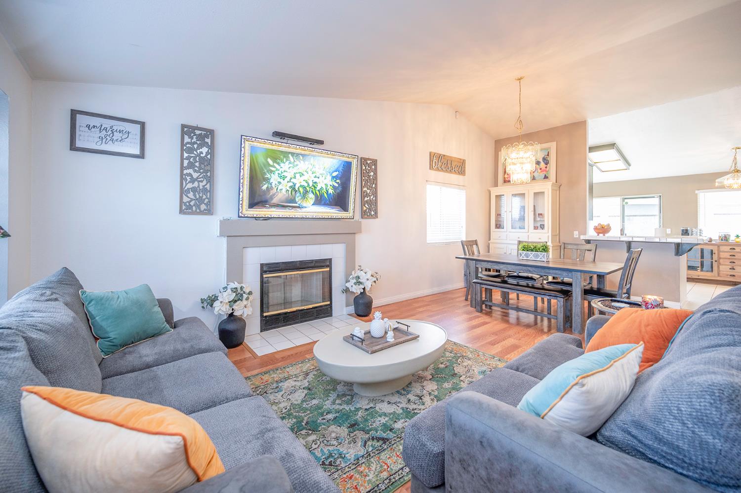 7170 Snowy Birch Way