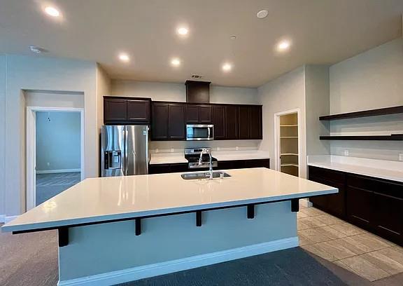 1261 Nascimento Court