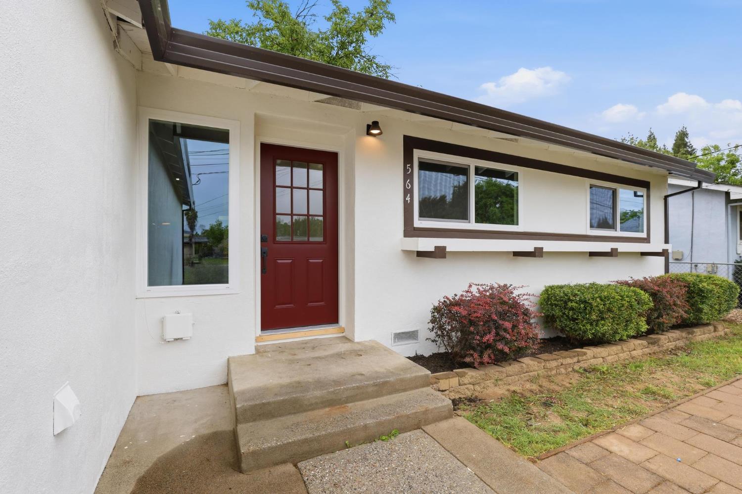 564 Madrone Drive