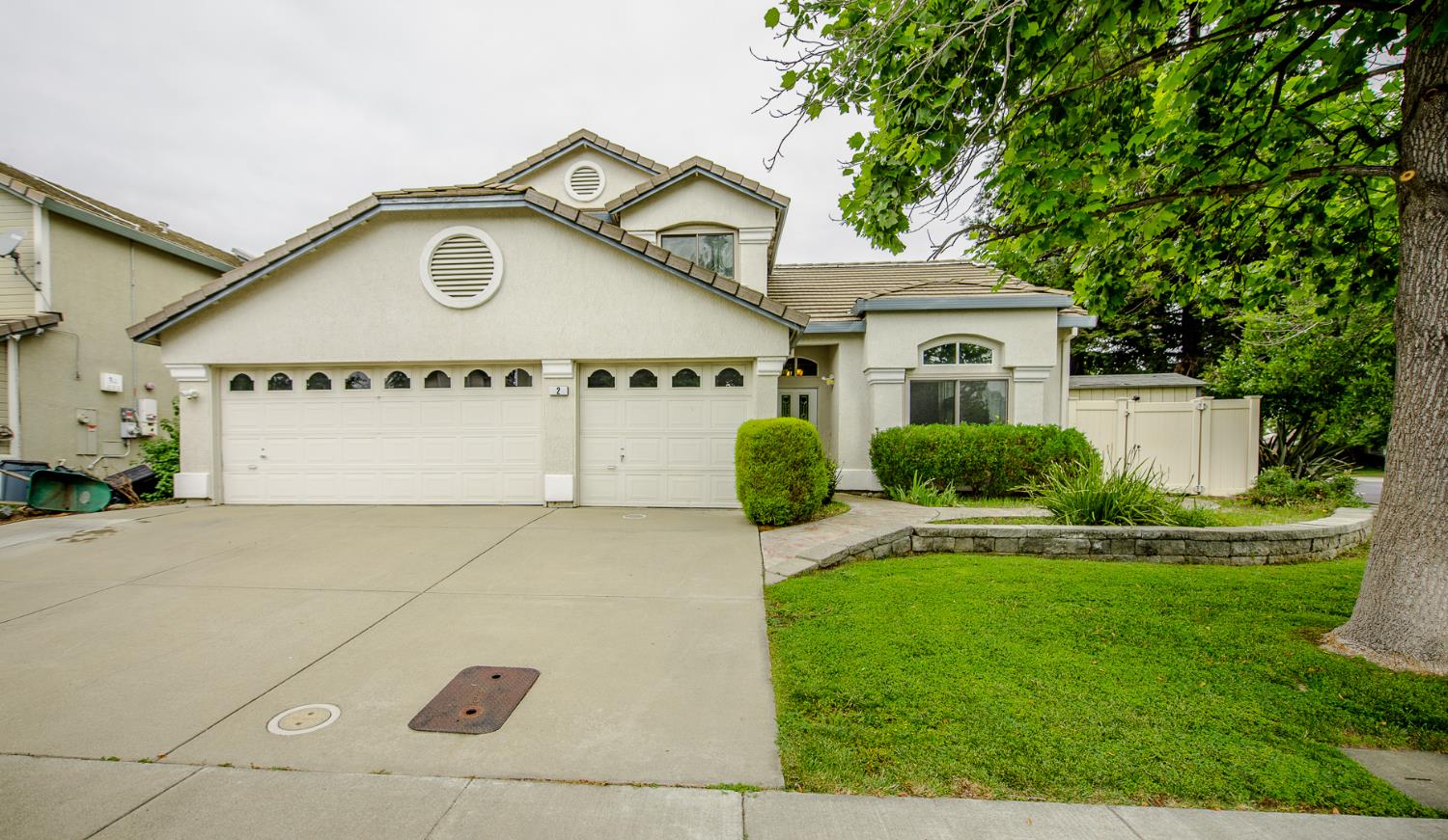 2 Clark Court