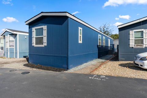 927 E F Street 23 Oakdale CA 95361