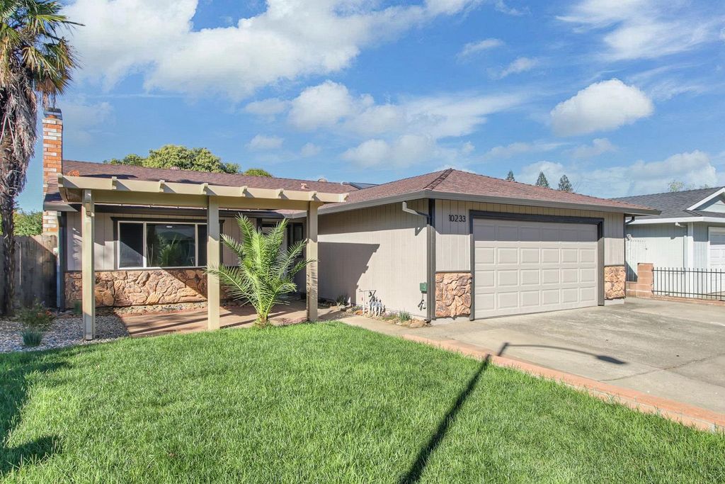 Photo of 10233 Countryside Way, Sacramento, CA 95827 (MLS # 226004860)