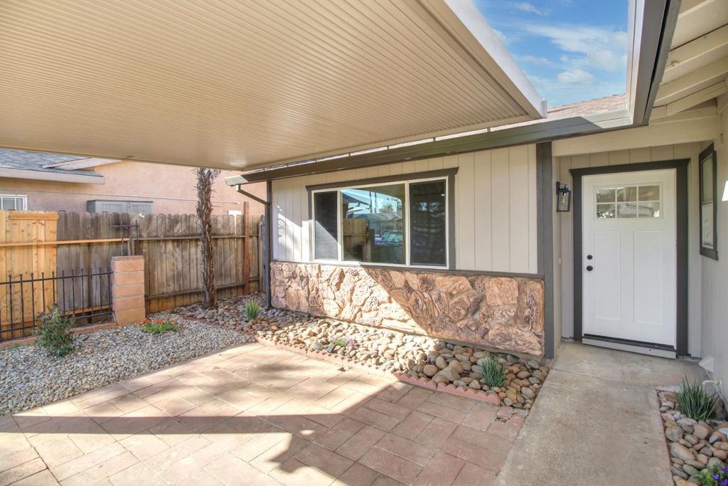 Photo of 10233 Countryside Way, Sacramento, CA 95827 (MLS # 226004860)