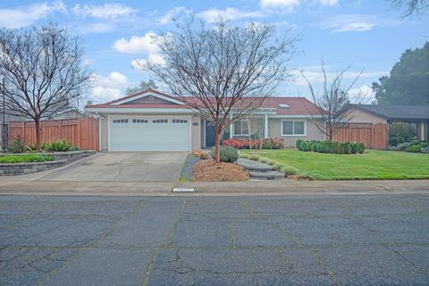 5220 Shelato Way Carmichael CA 95608