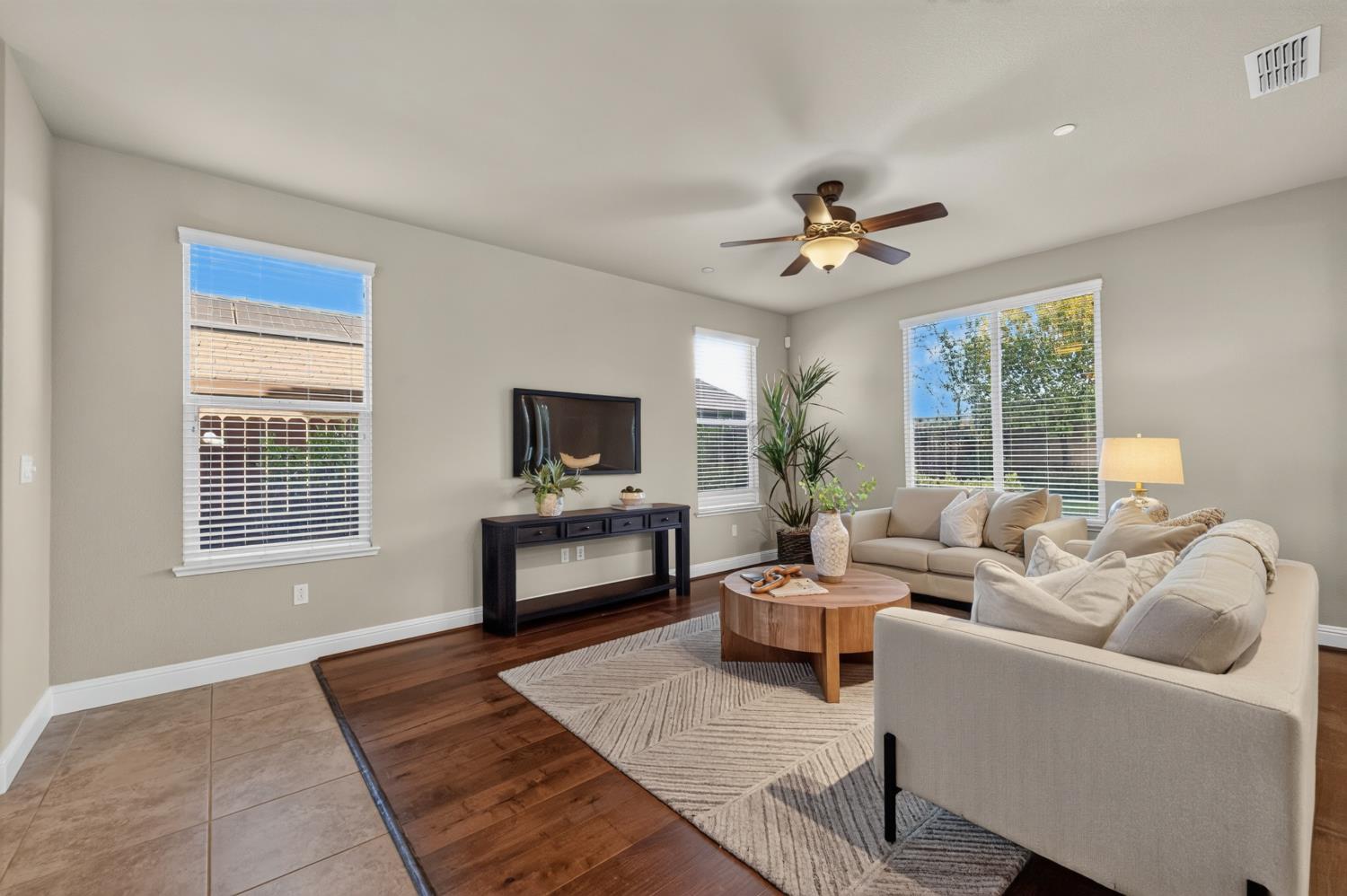 3017 Lennon Drive