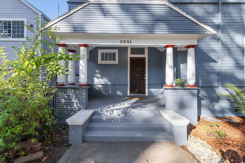 Photo of 2331 G Street, Sacramento, CA 95816 (MLS # 226006756)